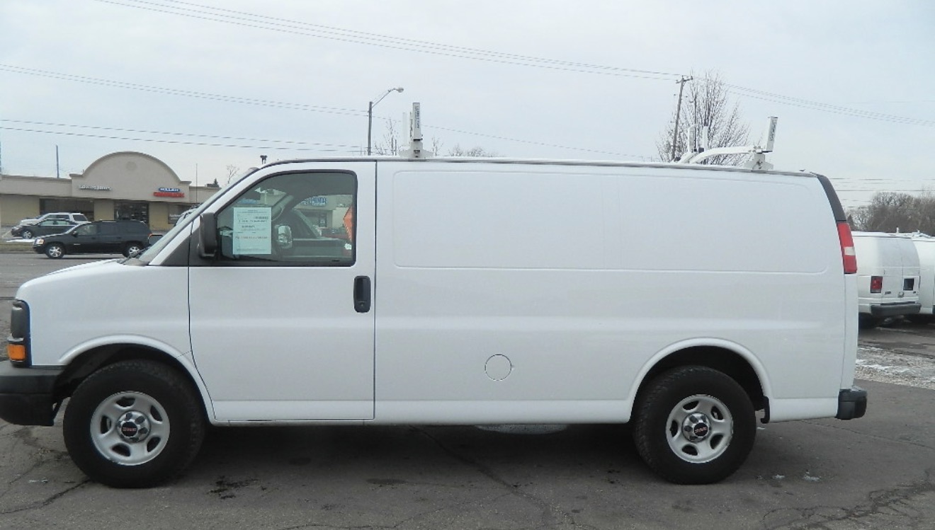 Cargo van representing commercial fleet service